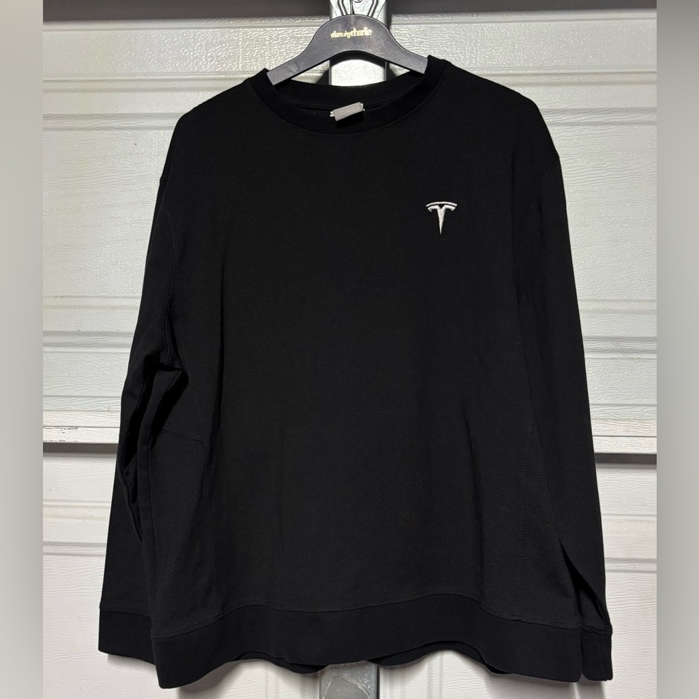 Tesla unisex  Black Sweatshirt size XL